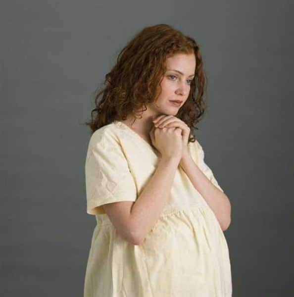 משמרת שלילה....   החל מהחודש החמישי להריון או 4 חודשים אחרי חופשת לידה....לא תועסק בעבודת לילה ..!!!