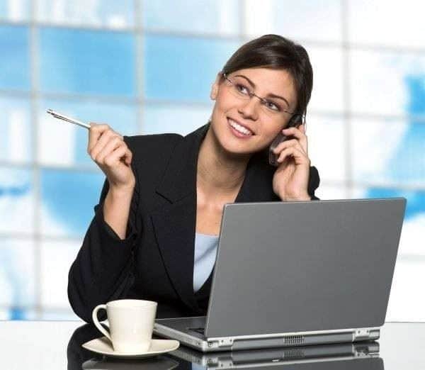 פקידה גילתה שמעסיק שינה וותק חופשה בתלוש ו....קיבלה פיצוי 85,000 ש