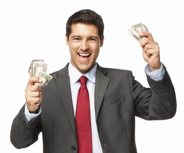 העובד דרש בונוסים עבור התקופה מחלה  שנעדר מהעבודה, וזכה... בתביעה בסך 180,000 ש