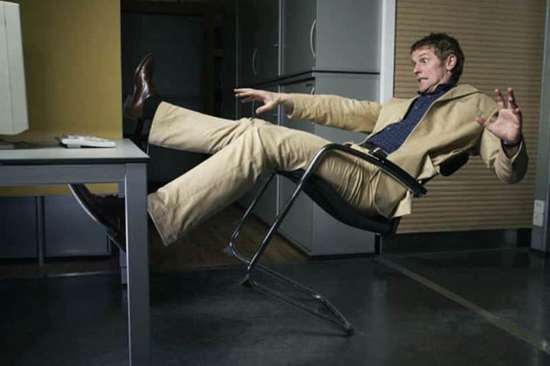 נפגעתם בתאונת עבודה ?   מדריך לנפגע בתאונת עבודה ....