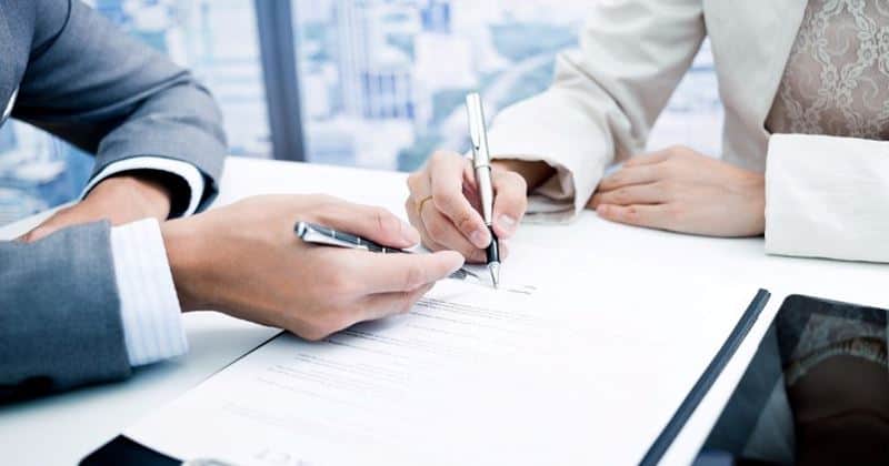 מעסיק דורש לחתום על כתב ויתור... חשוב לדעת מה משמעות חתימה על כתב ויתור....