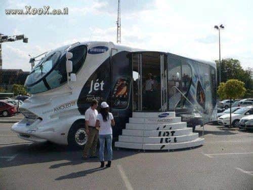 פסק דין...    חב' הסעות נקנסה ב 226,000 ש