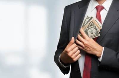 חשוב לדעת...   האם ניתן לקזז יתרת חופשה שלילית בסיום ההעסקה  ?   ממש לא...!!!!